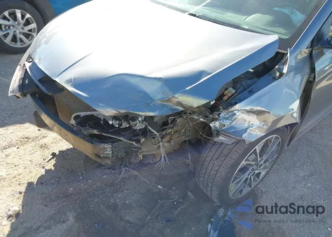 2019 Hyundai Elantra Limited из США, поврежденный, VIN 5NPD84LF7KH497863